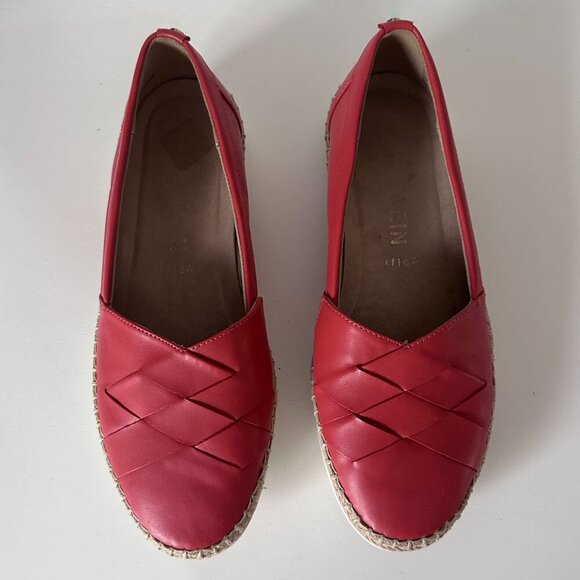 Anne Klein Zasha Slip On Loafer in Blossom - Picture 2 of 7